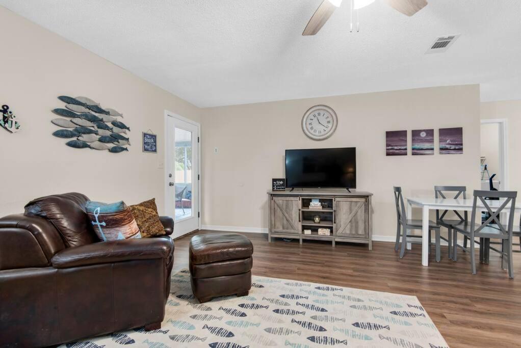 Gulf Brz-Beaches-Dwntwn Pns-Pet Friendly-Canal Gulf Breeze Exterior photo