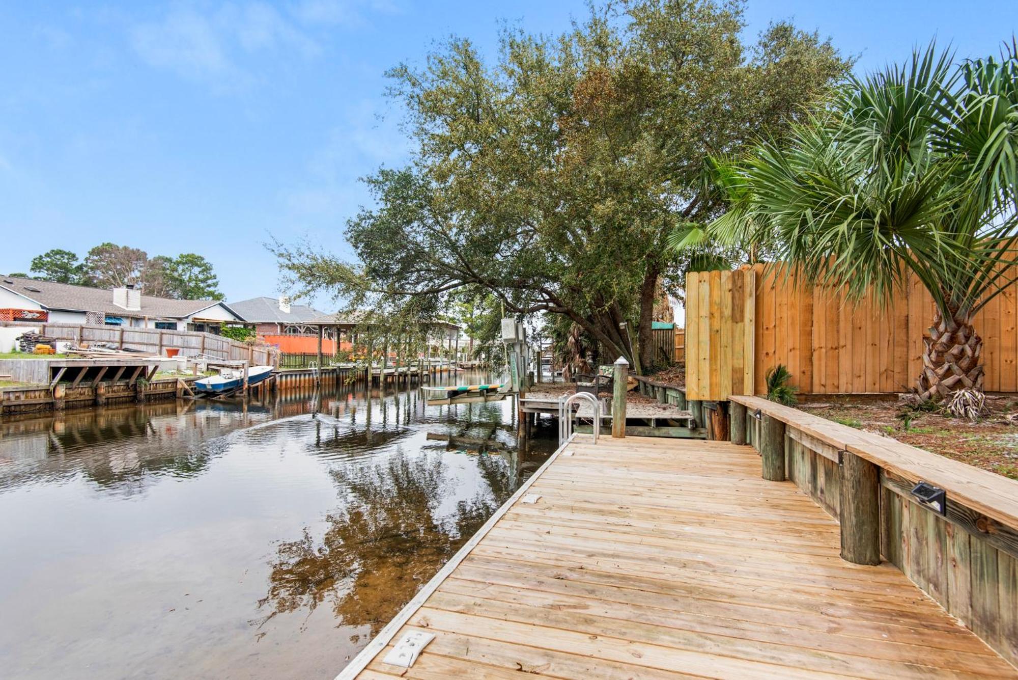 Gulf Brz-Beaches-Dwntwn Pns-Pet Friendly-Canal Gulf Breeze Exterior photo